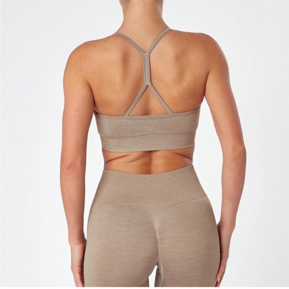 Sports bra - Picture 2 of 4